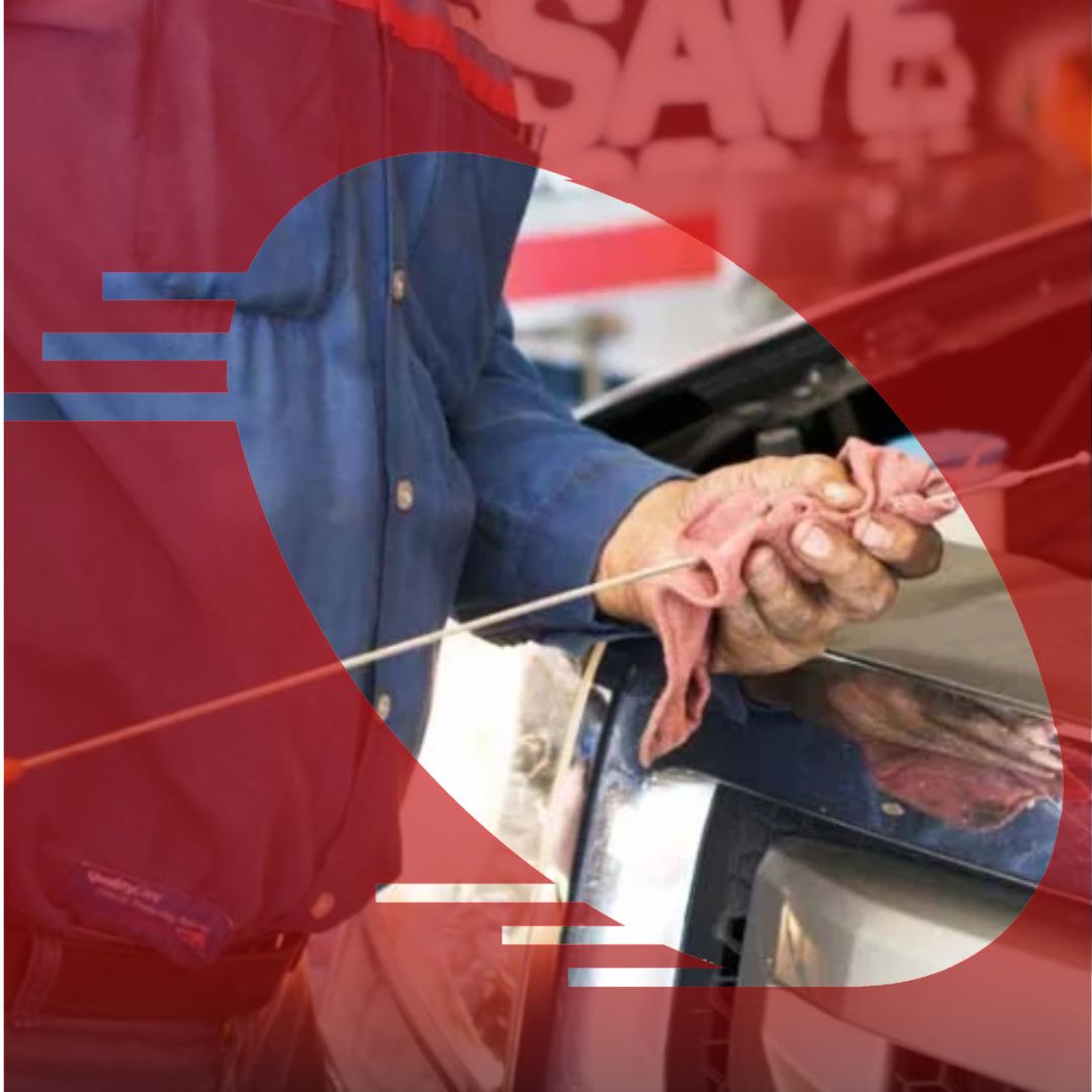 حبس عاملين لتجميعهما زيوت السيارات المستعملة وإعادة بيعها بالأميرية